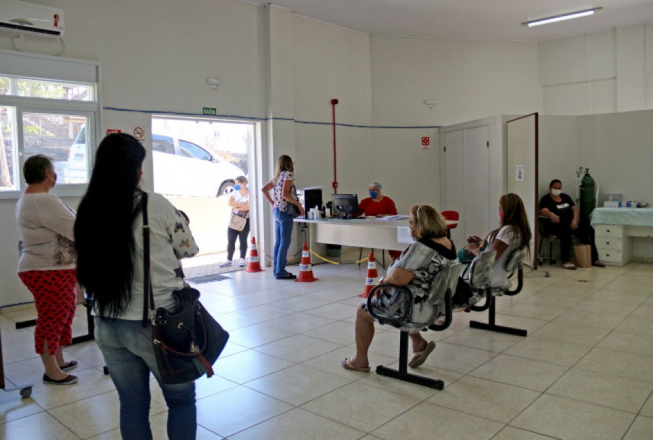 Centro de Combate ao Coronavírus retoma atendimento diário das 8h às 20h