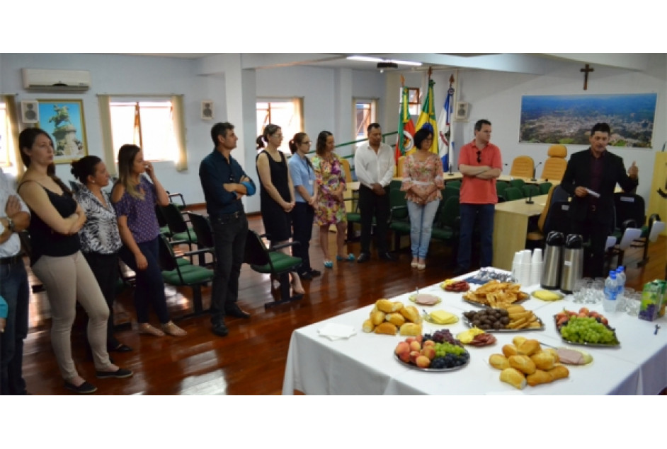 Câmara reúne imprensa e vereadores em café da manhã