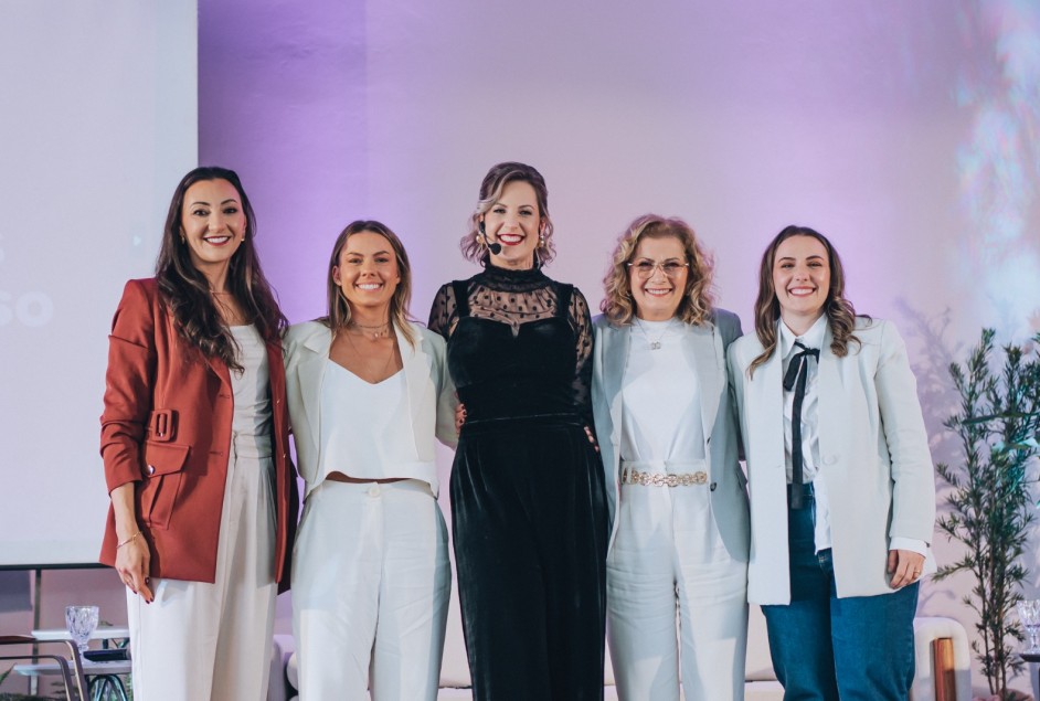Participantes do painel: Adriana Zago, Paola Denicol Deitos, Monique Berté, Sônia Denicol Deitos e Júlia Denicol Deitos