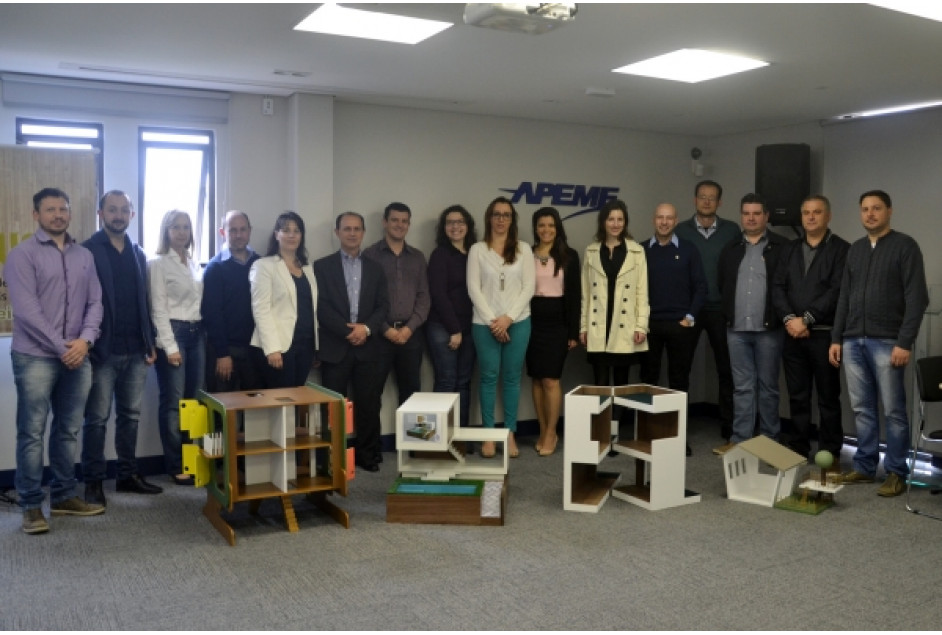 Projeto Casa de Boneca beneficia instituições de Garibaldi