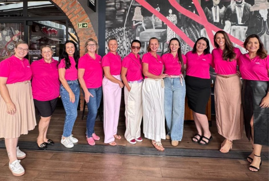 Apeme Mulher participa de ação para alusiva ao Dia da Mulher