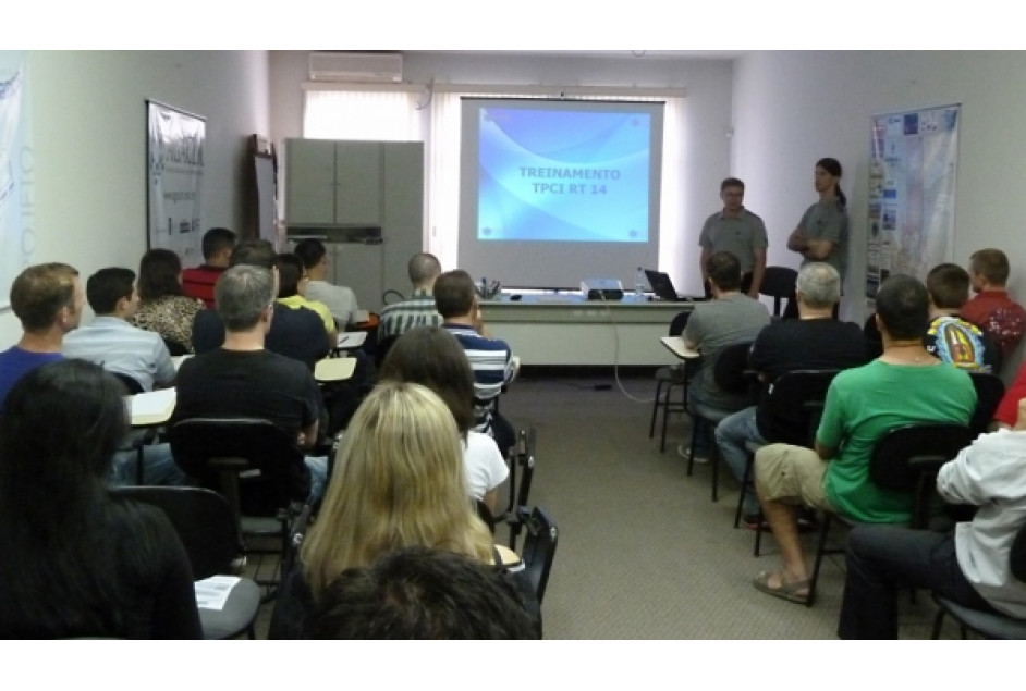 APEME promove terceira turma de treinamento de prevenção e combate a incêndio