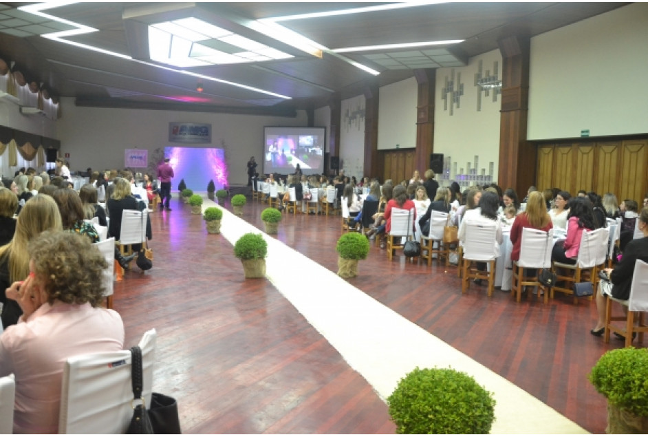 Chá Beneficente Declarações consagra-se novamente