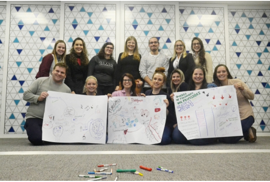 Apeme realiza curso sobre Design Thinking