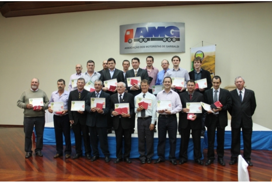 AVIGA prepara 11ª Seleção dos Melhores Vinhos e Espumantes