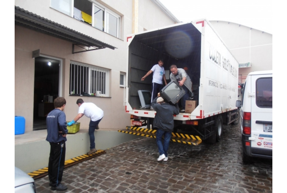 Campanha recolhe resíduos eletrônicos no próximo sábado