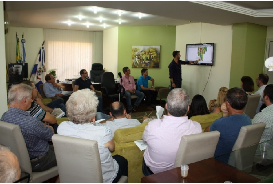 Projeto de complexo industrial é apresentado em Garibaldi