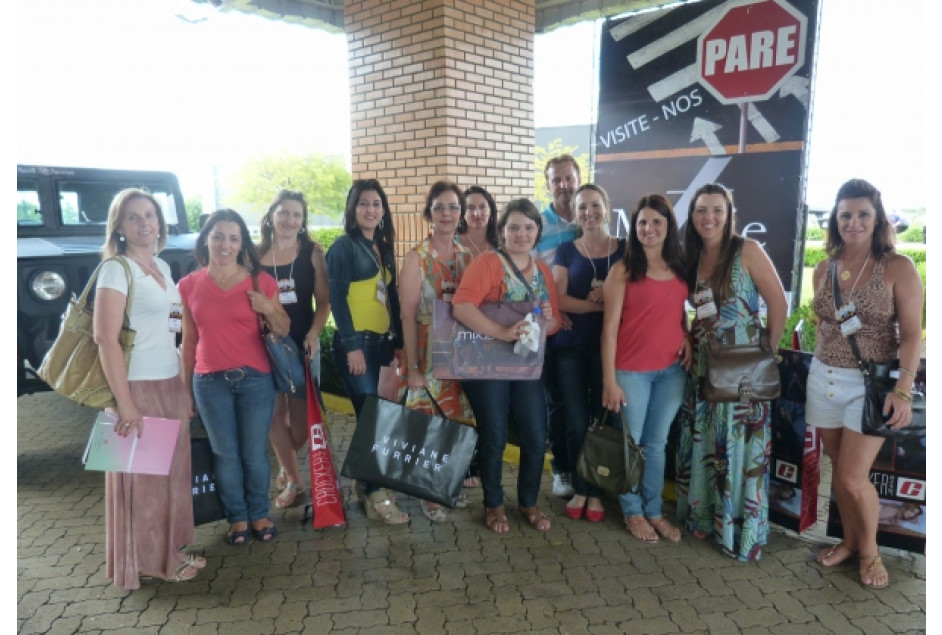 Associados APEME visitam Feira Nacional da Indústria da Moda