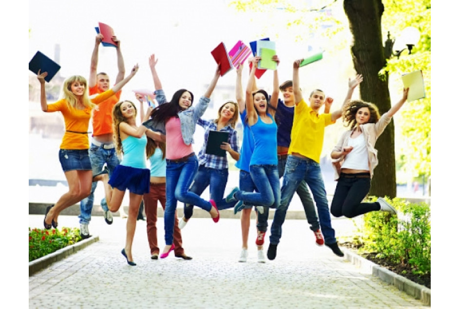 Projeto Profissões desperta interesses profissionais de estudantes em idade escolar