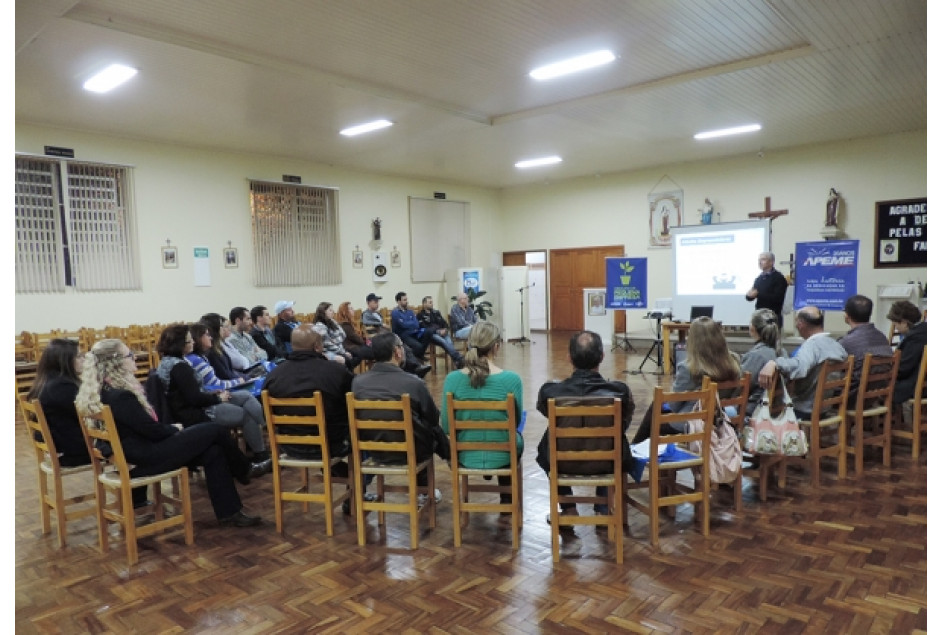 Projeto "Circuito da Pequena Empresa" na Faculdade Fisul