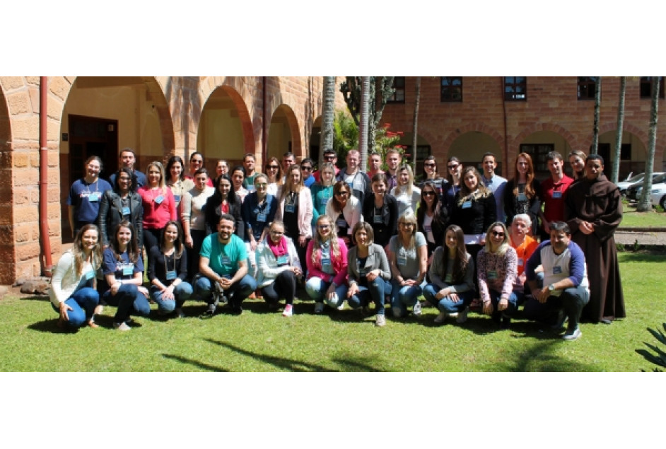 Seminário reuniu mais de 40 pessoas em formato inovador