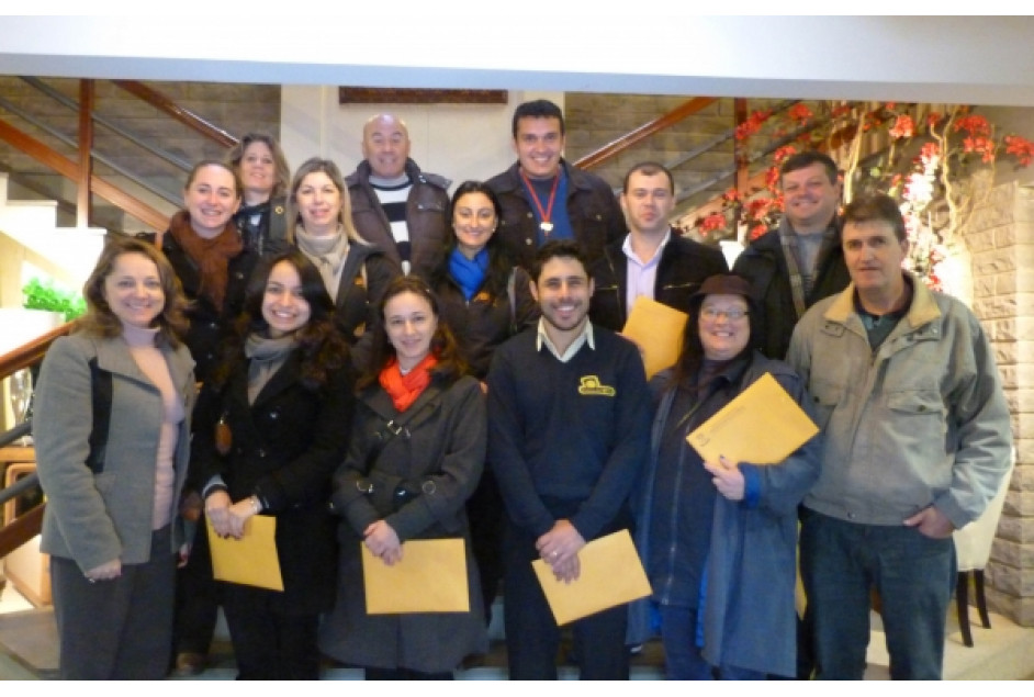 Guias da Giordani Turismo conhecem Rota de Compras de Garibaldi