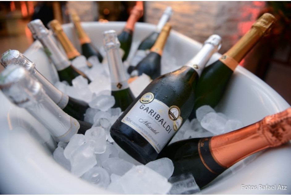 Cooperativa Vinícola Garibaldi conquista Carrinho Agas 2016