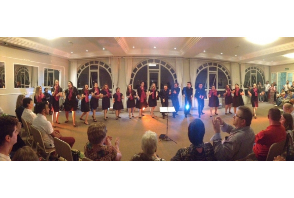 Coro Simplesmente abre inscrições para novos cantores