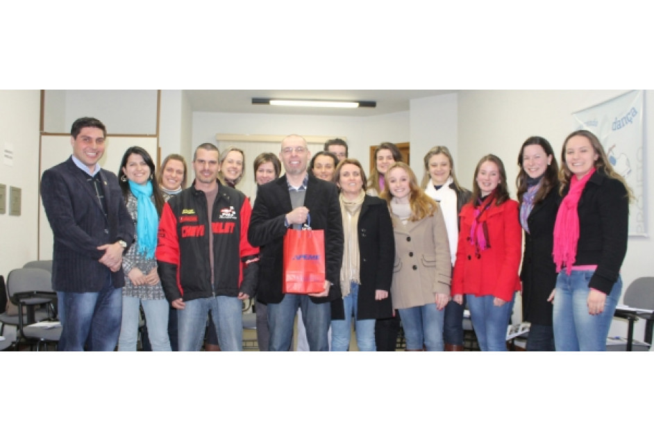 APEME realizou curso "Marketing e Comunicação para micro e pequenas empresas"